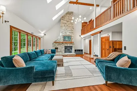910 Cedar Lane Drive Waverly IA 50677