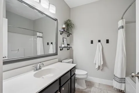 4301 Granite Ridge Road Cedar Falls IA 50613