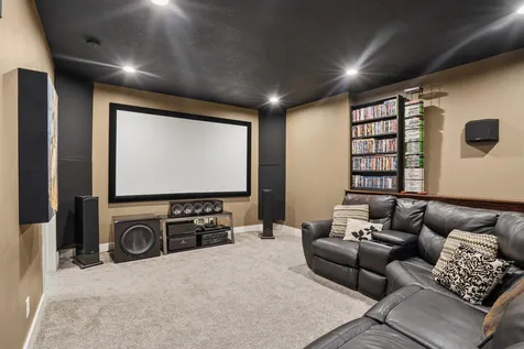 4301 Granite Ridge Road Cedar Falls IA 50613