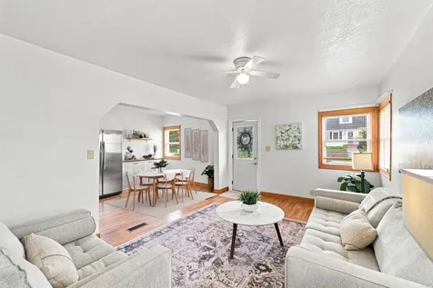 1535 Hawthorne Avenue Waterloo IA 50702