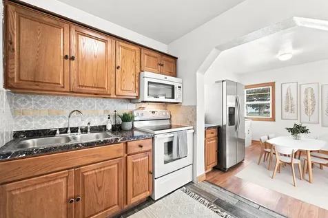 1535 Hawthorne Avenue Waterloo IA 50702