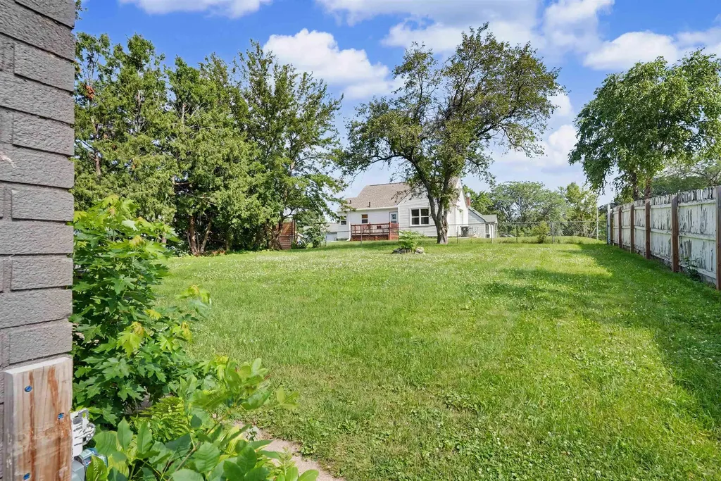 603 W 18th Street Cedar Falls IA 50613
