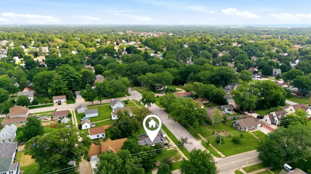 603 W 18th Street Cedar Falls IA 50613