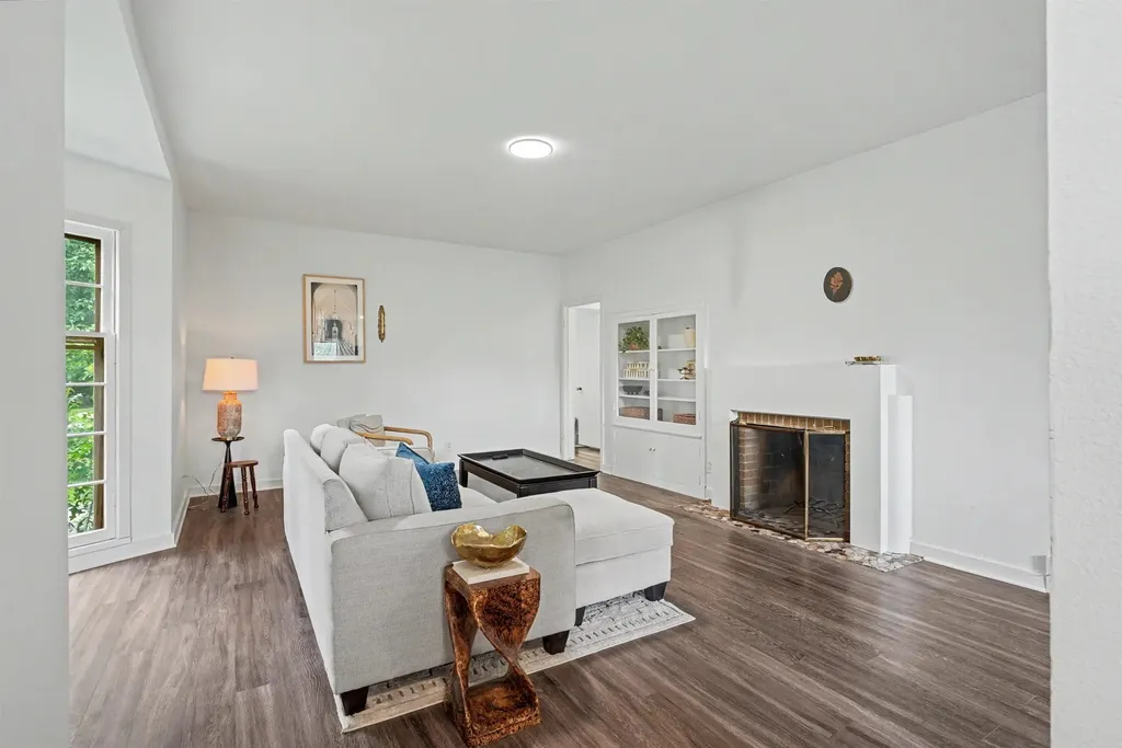 603 W 18th Street Cedar Falls IA 50613
