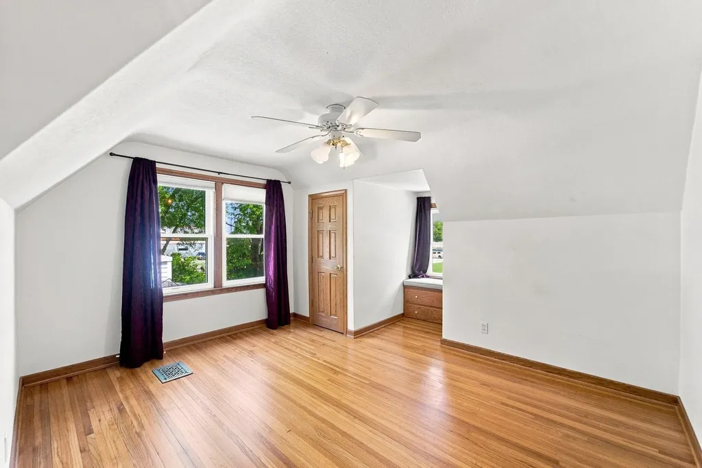114 Hanna Boulevard Waterloo IA 50701