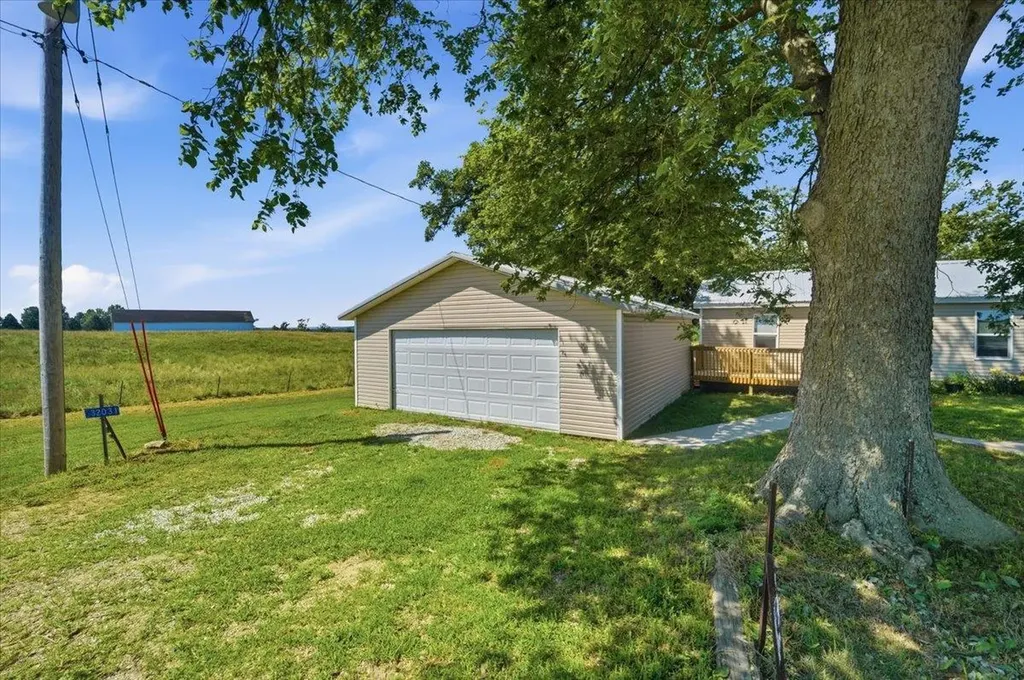 32031 Y Avenue Union IA 50258