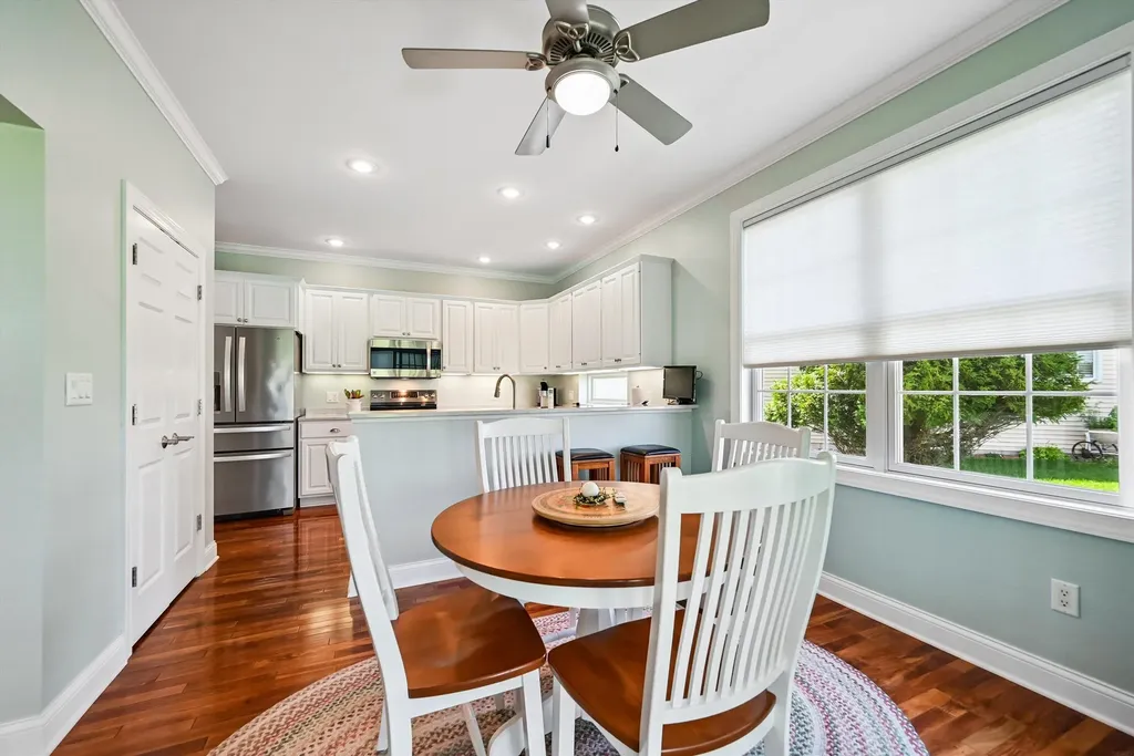 156 Augusta Circle Waverly IA 50677