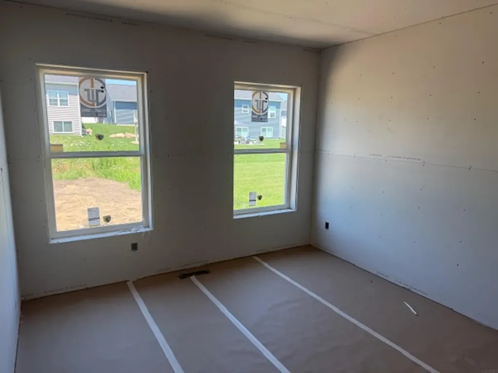 2729 Amber Valley Road Cedar Falls IA 50613