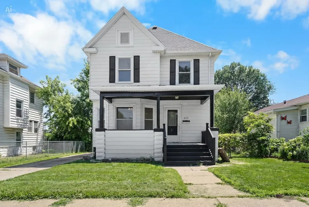 609 Baltimore Street Waterloo IA 50701