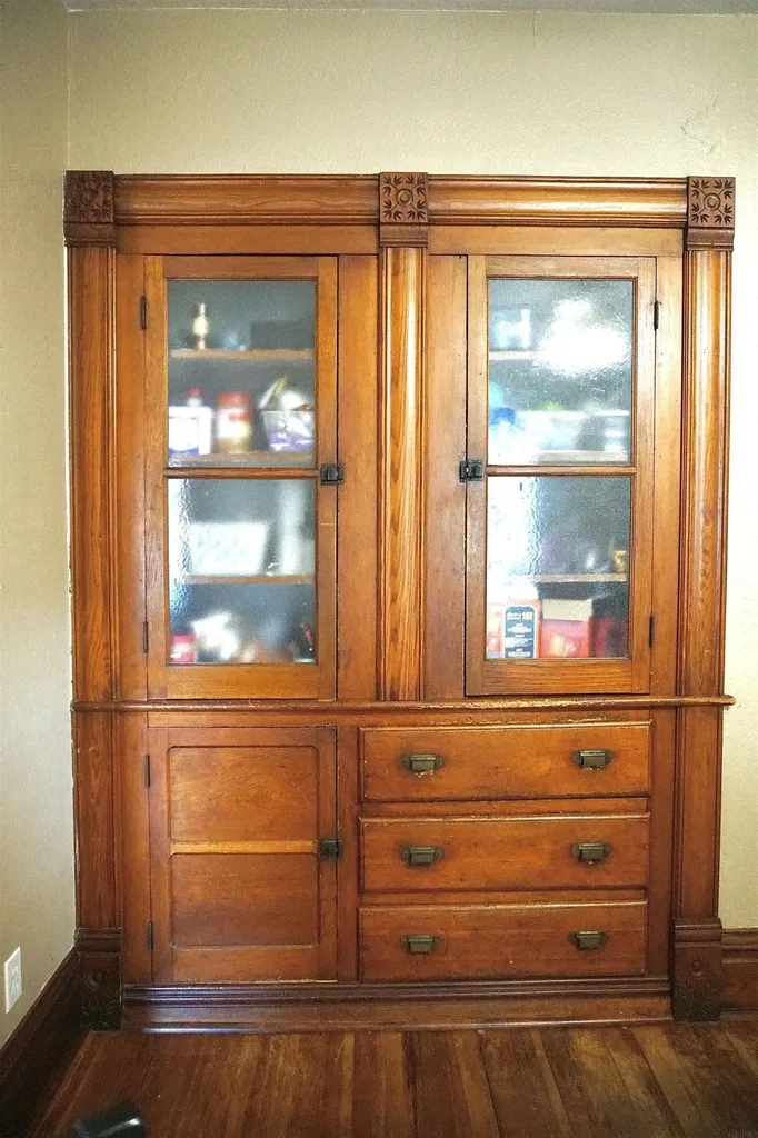 502 4th Street SW Waverly IA 50677