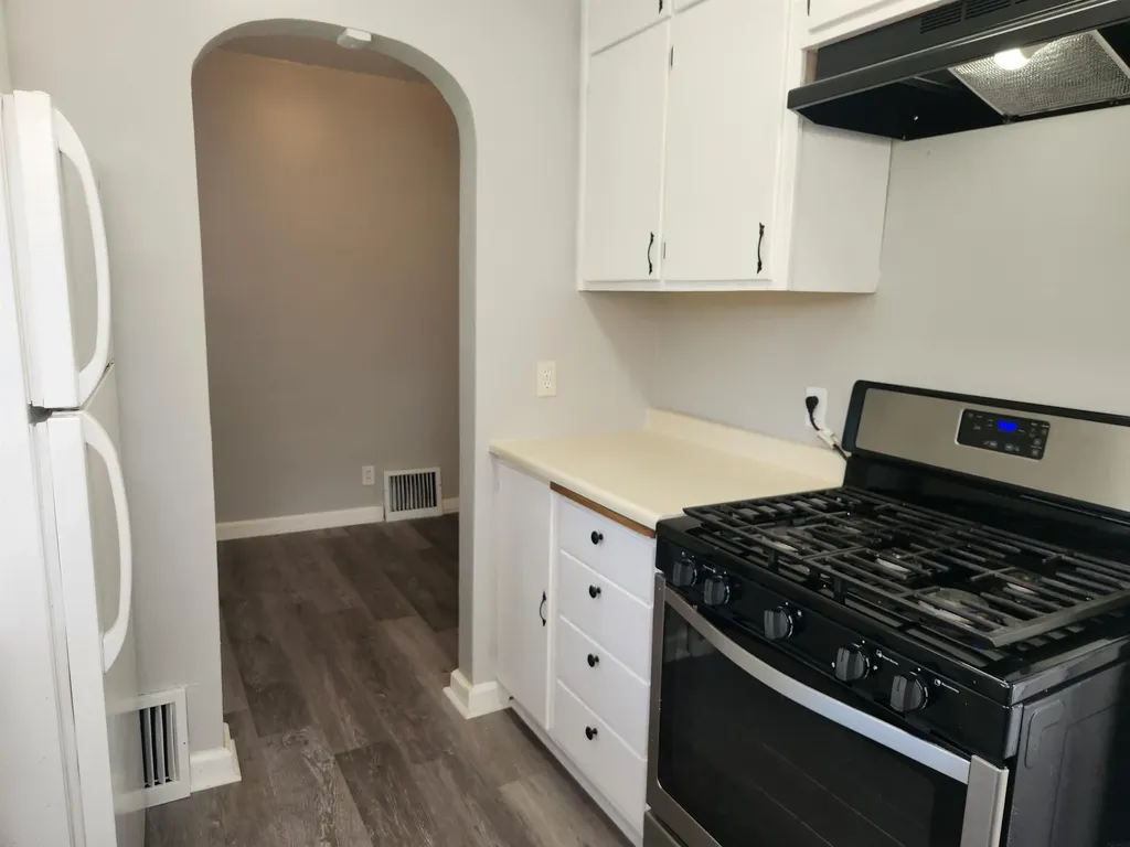415 Charles Street Waterloo IA 50701