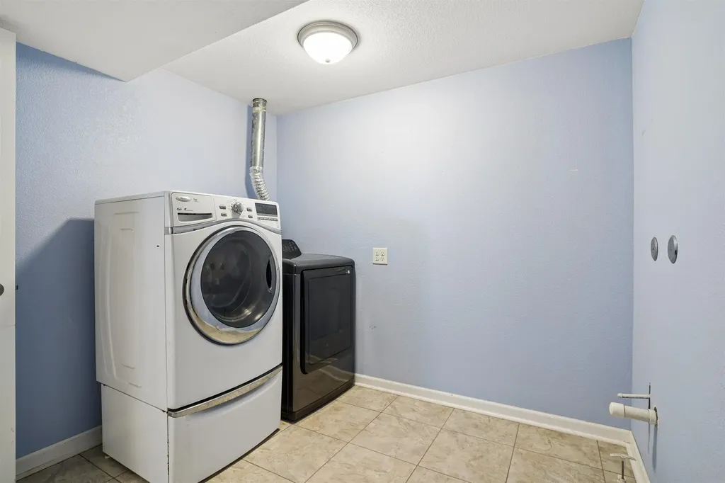 1409 Springbrook Drive Cedar Falls IA 50613