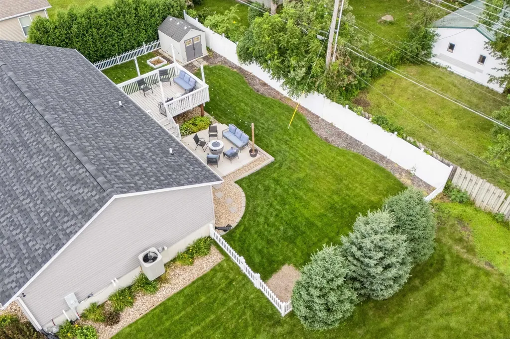 1409 Springbrook Drive Cedar Falls IA 50613