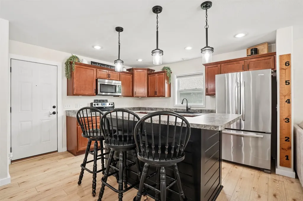 1409 Springbrook Drive Cedar Falls IA 50613