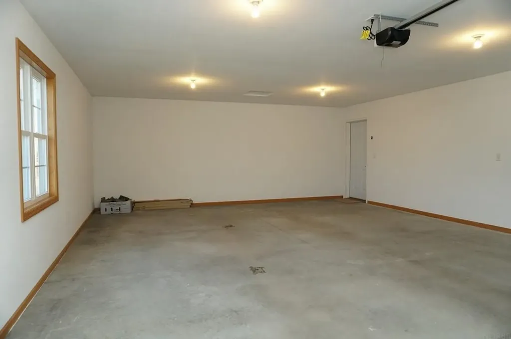 815 Parkside Lane Charles City IA 50616