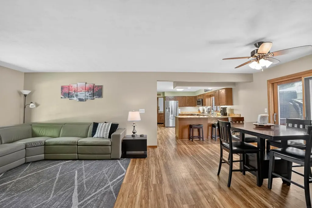 5822 Cimmarron Lane Waterloo IA 50701