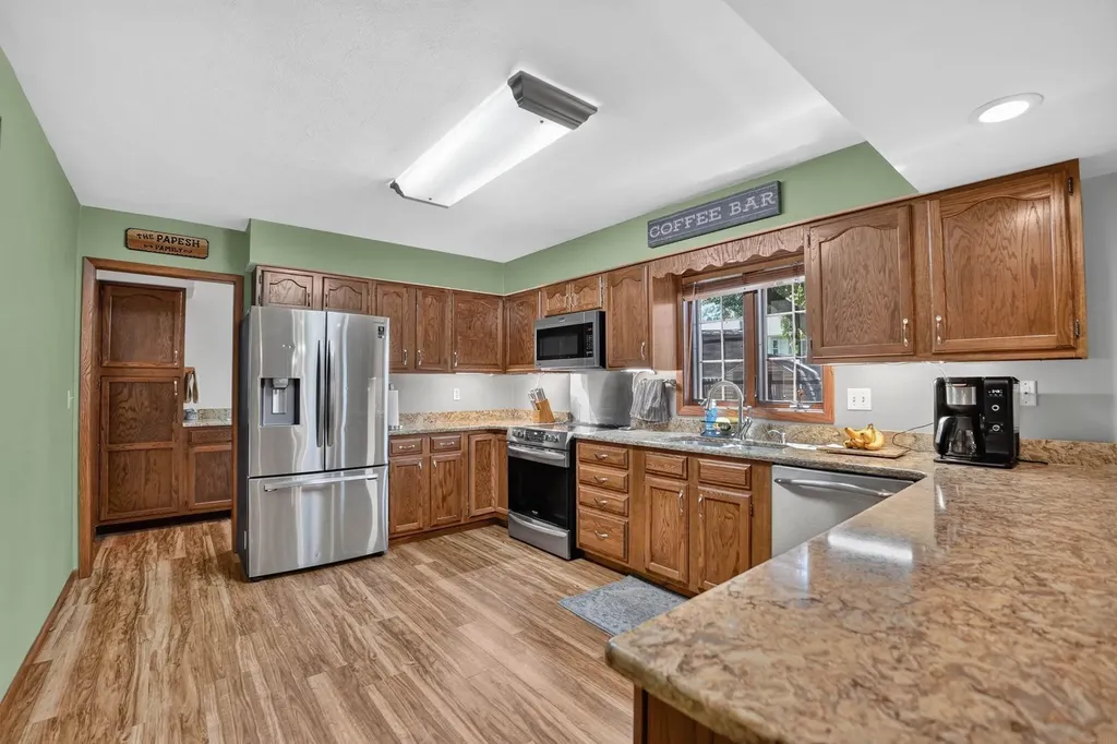 5822 Cimmarron Lane Waterloo IA 50701