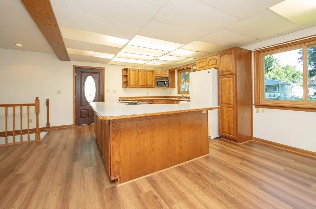 1317 3rd Avenue SW Waverly IA 50677