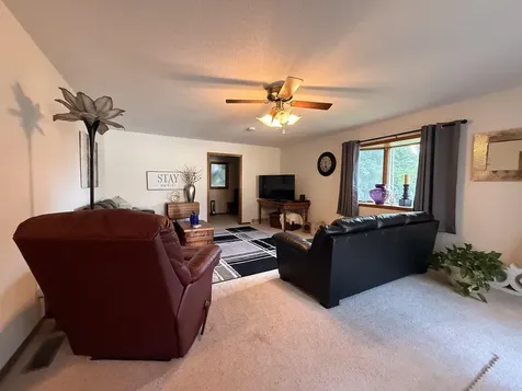 435 Church Street Jesup IA 50648