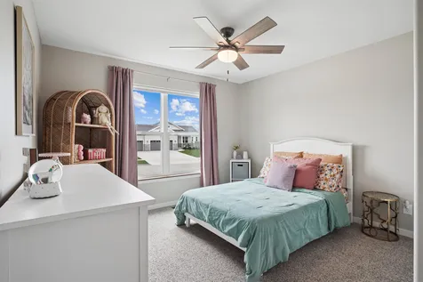 1337 Partridge Lane Waterloo IA 50701