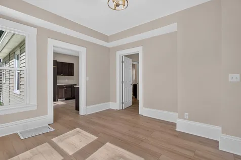 411 Saxon Street Waterloo IA 50703