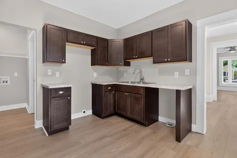 411 Saxon Street Waterloo IA 50703