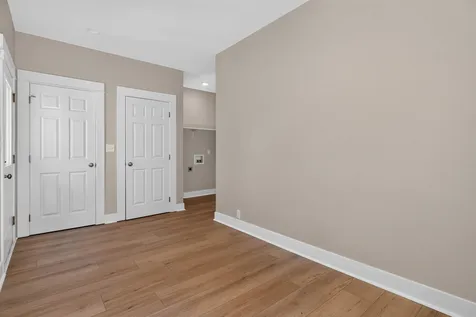 411 Saxon Street Waterloo IA 50703