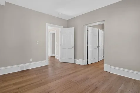 411 Saxon Street Waterloo IA 50703