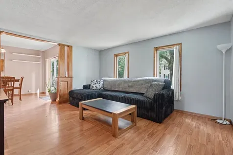 302 8th Avenue NE Independence IA 50644