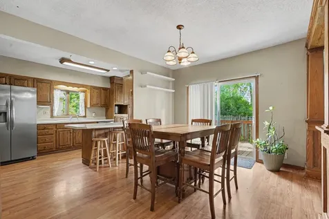 302 8th Avenue NE Independence IA 50644