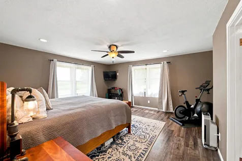 2131 190th Charles City IA 50616