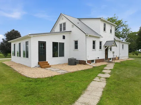 2131 190th Charles City IA 50616