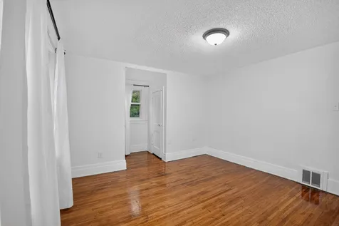 1216 Independence Avenue Waterloo IA 50703