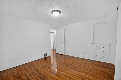 1216 Independence Avenue Waterloo IA 50703