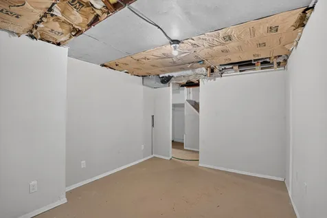 1216 Independence Avenue Waterloo IA 50703