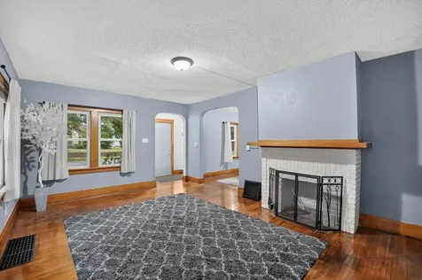 1216 Independence Avenue Waterloo IA 50703