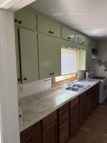 3638 Logan Avenue Waterloo IA 50703