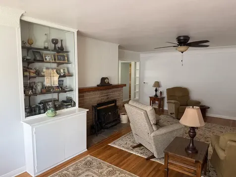 3638 Logan Avenue Waterloo IA 50703