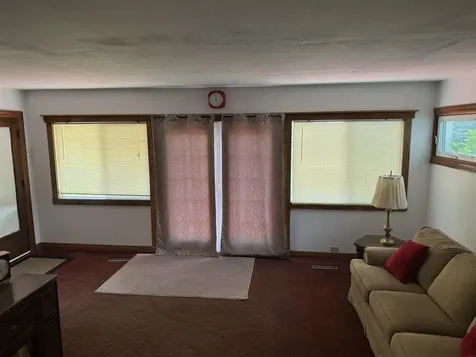 3638 Logan Avenue Waterloo IA 50703