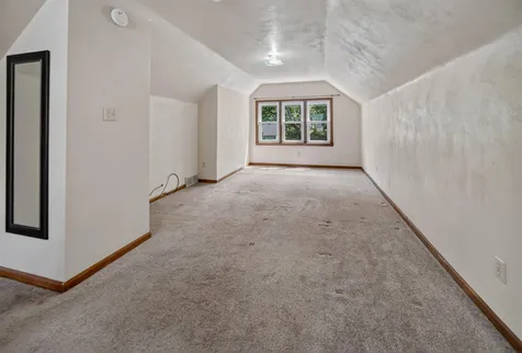 314 Leonard Avenue Waterloo IA 50703