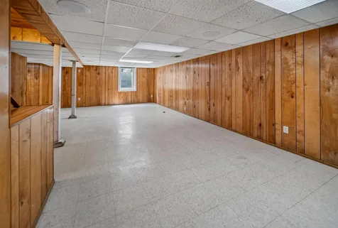 314 Leonard Avenue Waterloo IA 50703