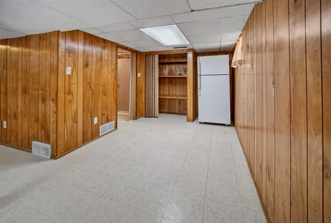 314 Leonard Avenue Waterloo IA 50703