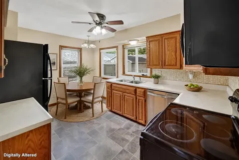 314 Leonard Avenue Waterloo IA 50703