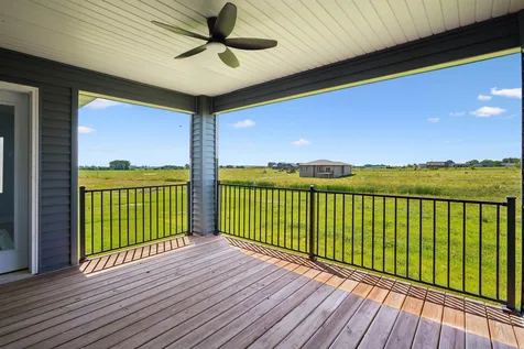 130 Moonlight Drive Waterloo IA 50701