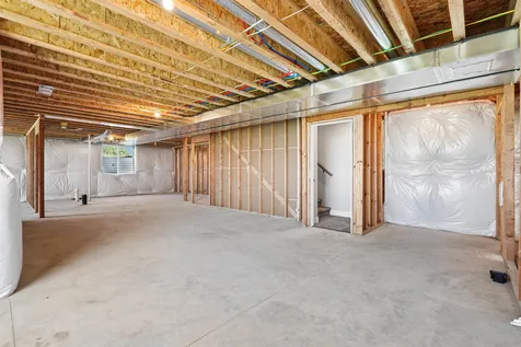 130 Moonlight Drive Waterloo IA 50701
