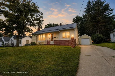 1219 Hammond Avenue Waterloo IA 50702