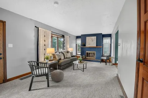 1219 Hammond Avenue Waterloo IA 50702
