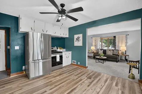 1219 Hammond Avenue Waterloo IA 50702