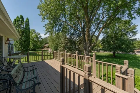 1202 Ellis Drive Charles City IA 50616