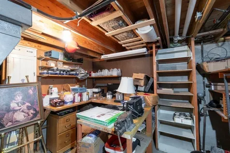 1202 Ellis Drive Charles City IA 50616
